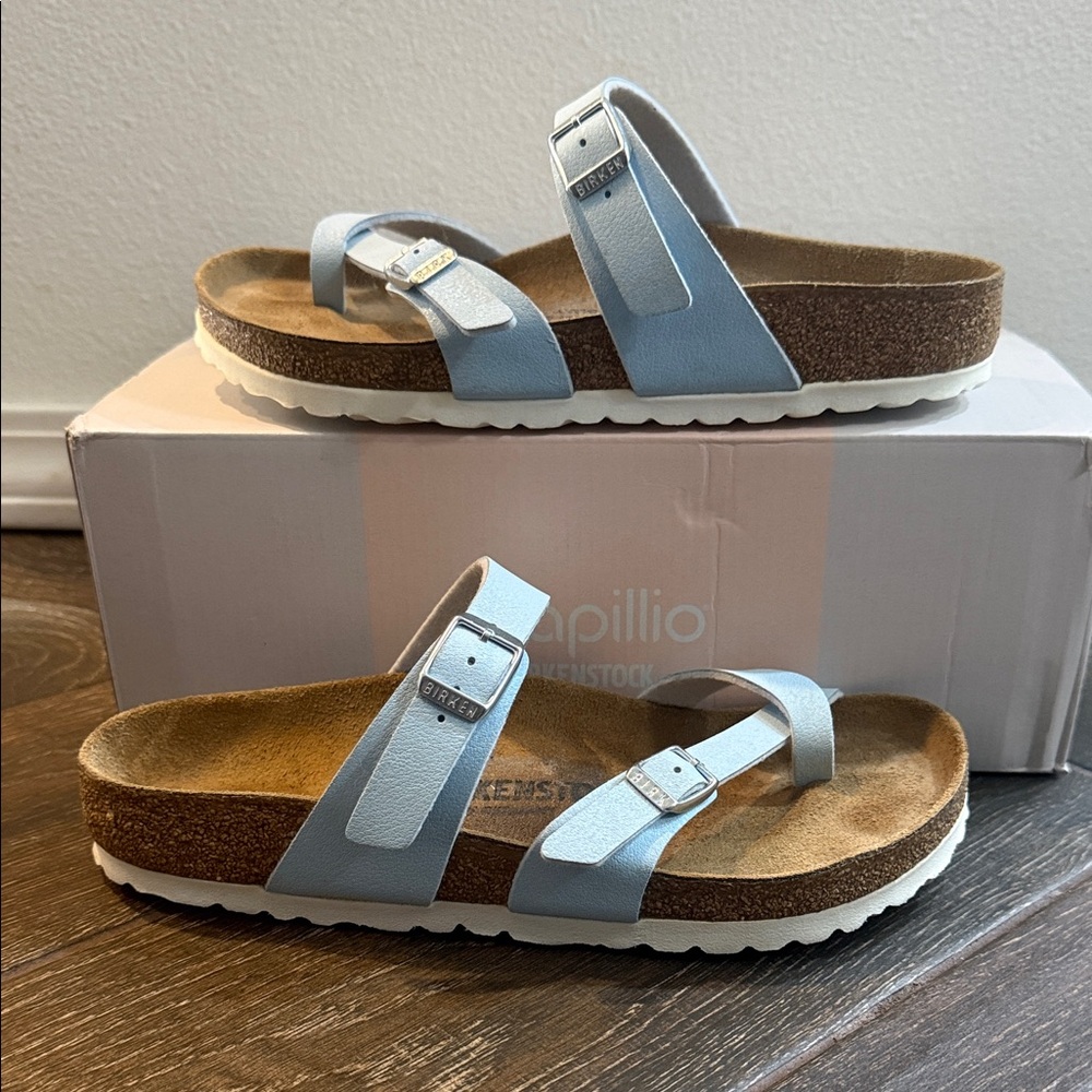 Birkenstock Mayari sandals